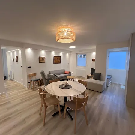 Petite Maison Climatisee Avec Garage Attenant Lejlighed Bischoffsheim