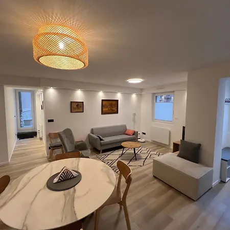 Petite Maison Climatisee Avec Garage Attenant Lejlighed *