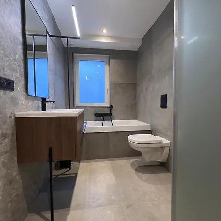 Maison Climatisee Independante Et De Plein Pied アパート *