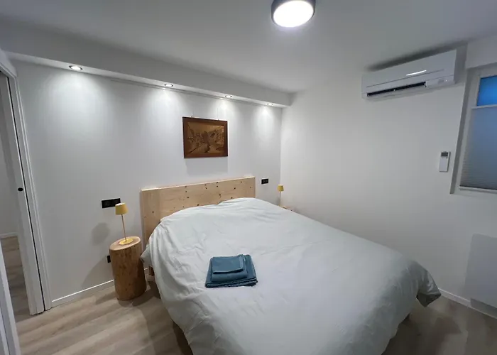 Petite Maison Climatisee Avec Garage Attenant Lejlighed *