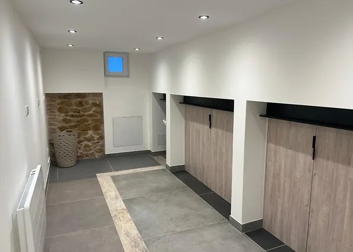 Petite Maison Indépendante Avec Garage Attenant * Bischoffsheim